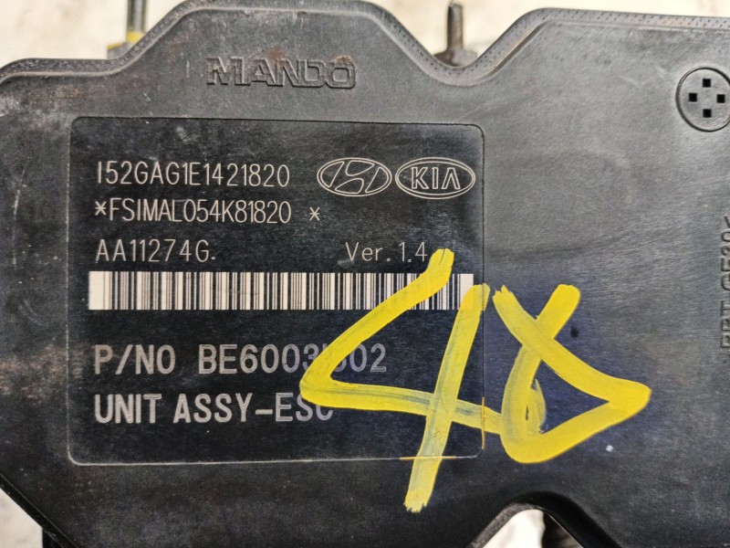 Recambio de abs para hyundai i40 style blue referencia OEM IAM 589203Z510 BH6013L501 