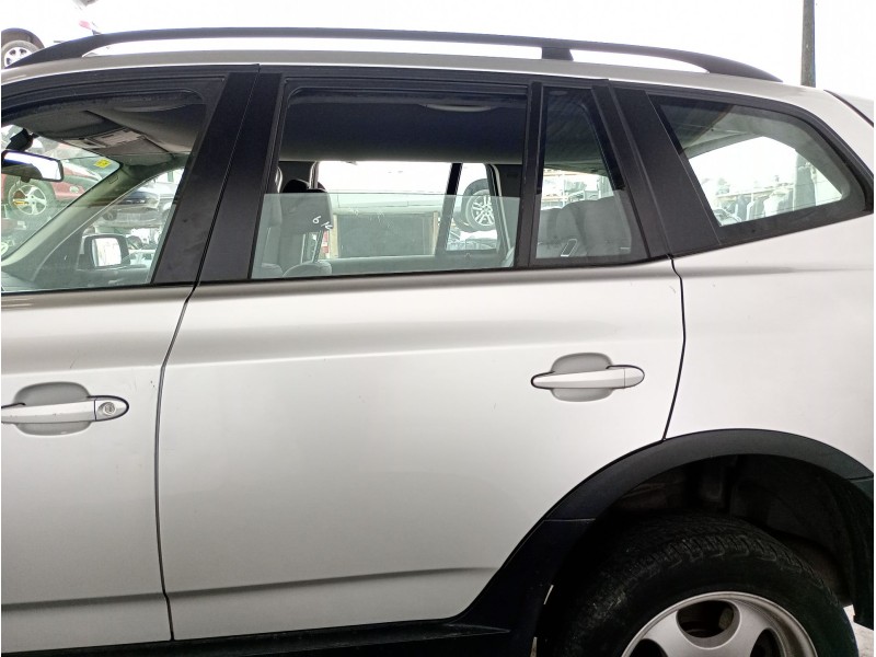 Recambio de puerta trasera izquierda para bmw x3 (e83) xdrive 20 d referencia OEM IAM   