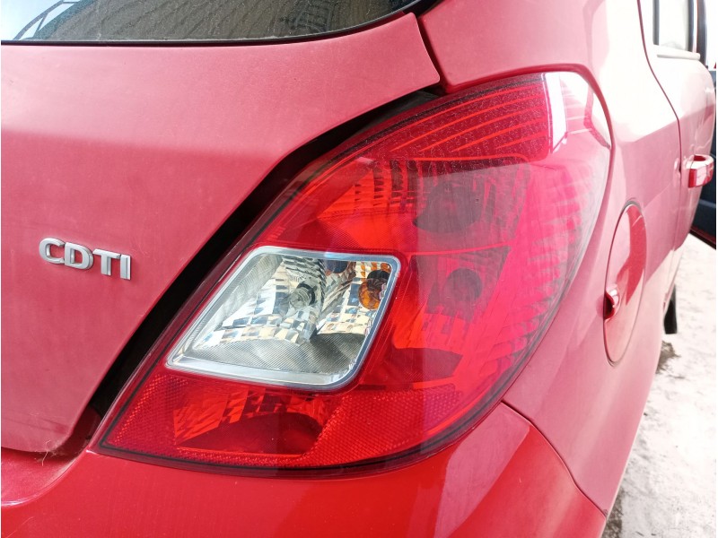 Recambio de piloto trasero derecho para opel corsa d cosmo referencia OEM IAM   