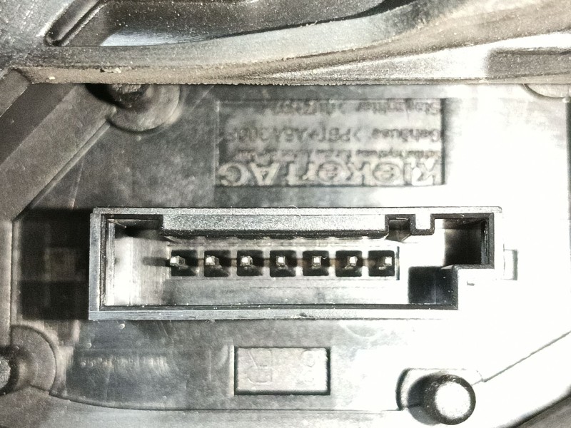 Recambio de cerradura puerta trasera derecha para bmw serie 5 touring (e61) 530d referencia OEM IAM 7154630  