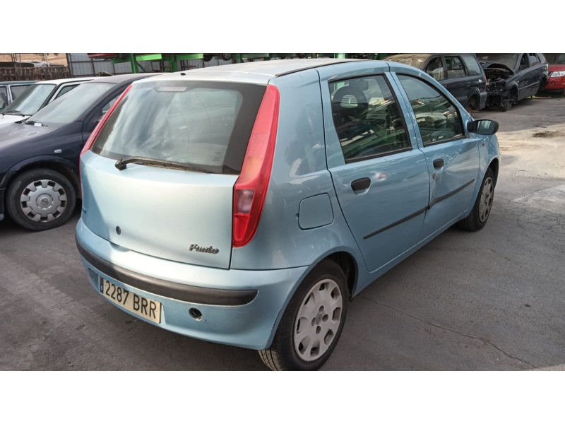 fiat punto (188_) del año 2001