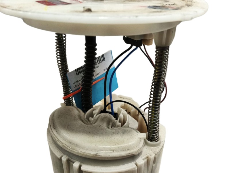 Recambio de aforador para lexus rx 300(mcu35) luxury referencia OEM IAM  7702048051 