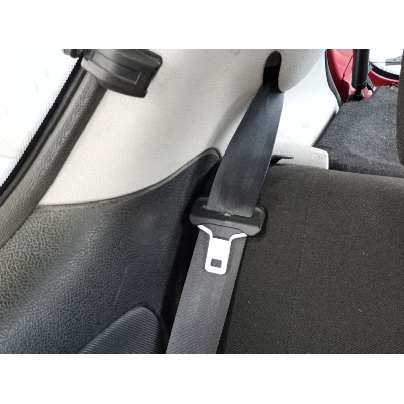 Recambio de cinturon seguridad trasero derecho para peugeot 206 berlina xs referencia OEM IAM   