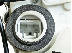 Recambio de cerradura puerta trasera izquierda para toyota prius (_w3_) 1.8 hybrid (zvw3_) referencia OEM IAM    2