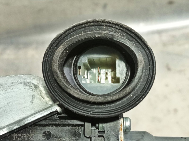 Recambio de elevalunas delantero derecho para toyota prius (_w3_) 1.8 hybrid (zvw3_) referencia OEM IAM   