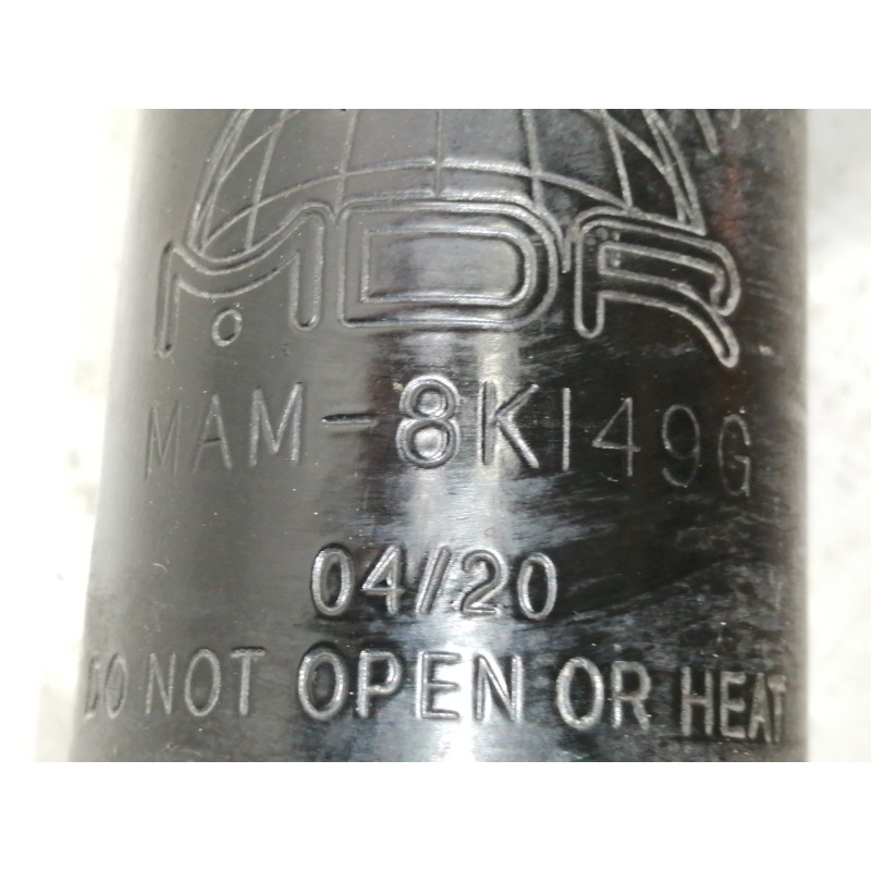 Recambio de amortiguador delantero izquierdo para kia sorento emotion 4wd referencia OEM IAM MAM8K149G 546502P100 