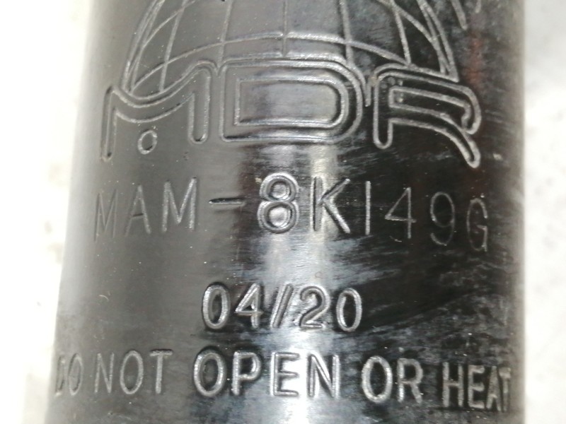 Recambio de amortiguador delantero izquierdo para kia sorento emotion 4wd referencia OEM IAM MAM8K149G 546502P100 