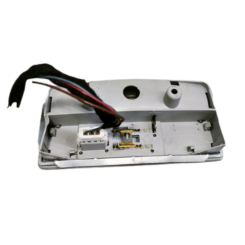 Recambio de luz interior para seat ibiza (6j5) emoción referencia OEM IAM 6Q0947105F 6QO947105FY20 PA66MD40 0887000