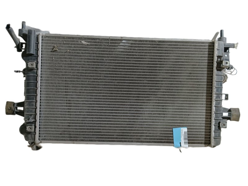 Recambio de radiador agua para opel zafira b cosmo referencia OEM IAM 857273001  
