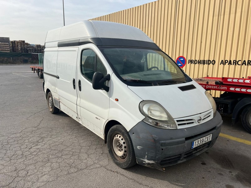 nissan primastar (x83) del año 2004