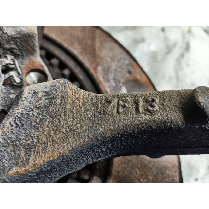 Recambio de mangueta delantera derecha para dacia logan ambiance referencia OEM IAM  7F13 