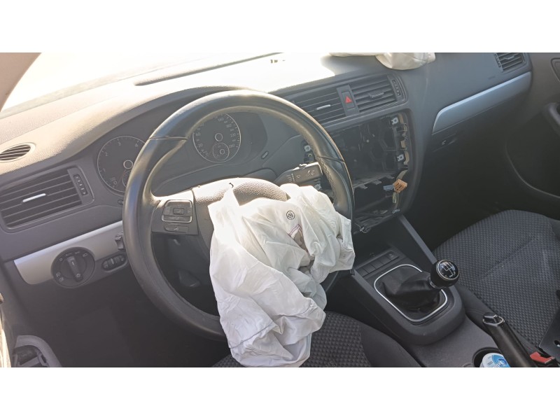 volkswagen jetta iv (162, 163, av3, av2) del año 2011