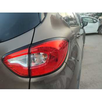 PILOTO TRASERO DERECHO 265509762R 
