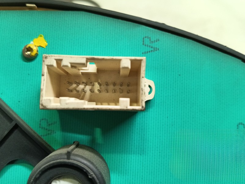 Recambio de cuadro instrumentos para peugeot 206 berlina x-line referencia OEM IAM  9645096480 6104HV