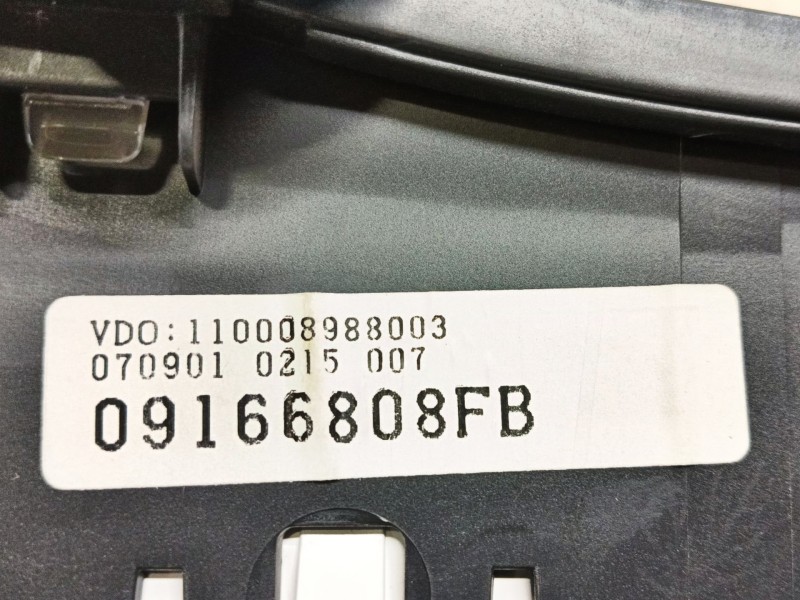 Recambio de cuadro instrumentos para opel corsa c club referencia OEM IAM  09166808FB 