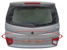 Recambio de porton trasero para ssangyong kyron 200 xdi limited referencia OEM IAM COMPLETO  