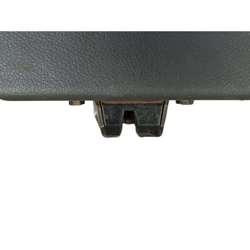 Recambio de porton trasero para ssangyong kyron 200 xdi limited referencia OEM IAM COMPLETO  