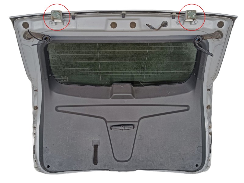 Recambio de porton trasero para ssangyong kyron 200 xdi limited referencia OEM IAM COMPLETO  