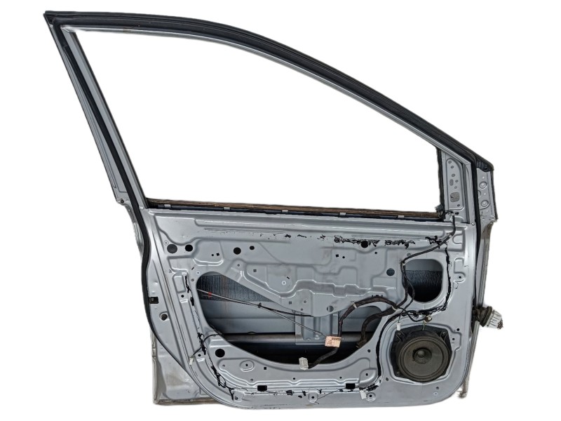 Recambio de puerta delantera izquierda para ssangyong kyron 200 xdi limited referencia OEM IAM   