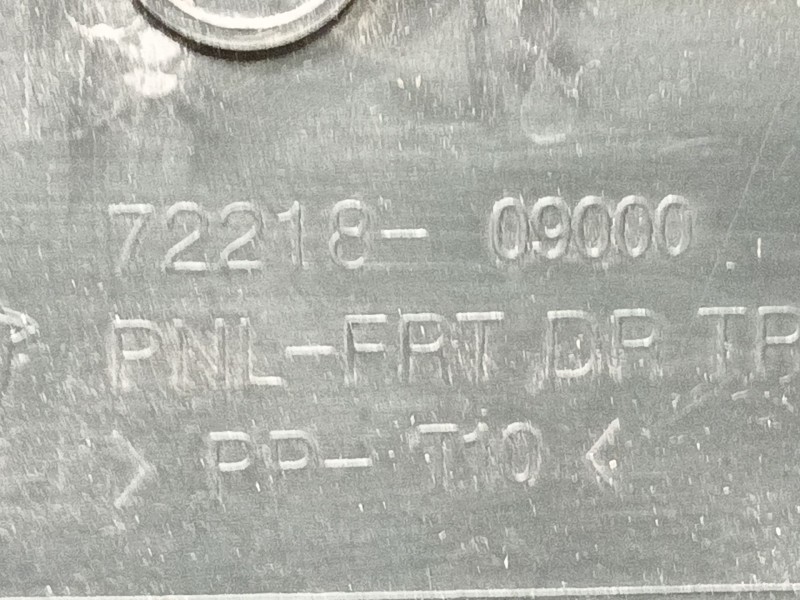 Recambio de guarnecido puerta delantera izquierda para ssangyong actyon 200 xdi referencia OEM IAM 7221809000  