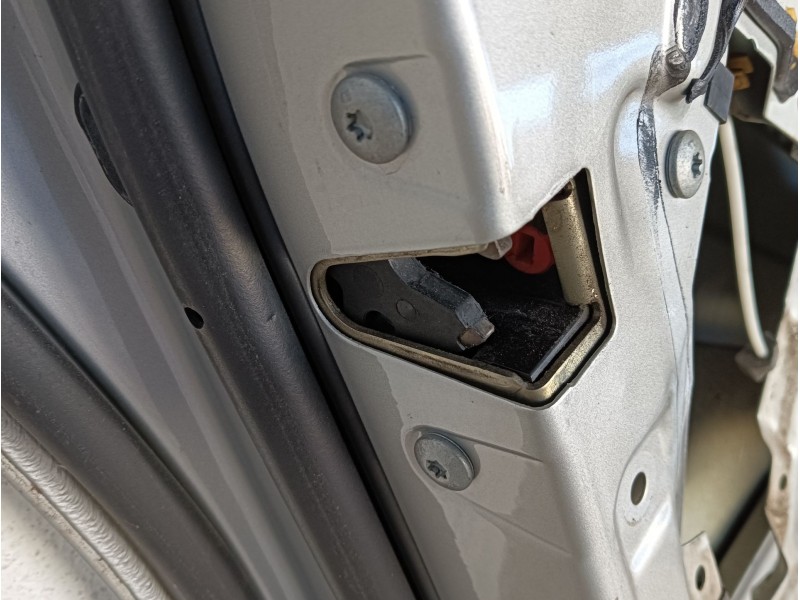 Recambio de puerta trasera izquierda para bmw serie 5 berlina (e39) 525tds referencia OEM IAM   