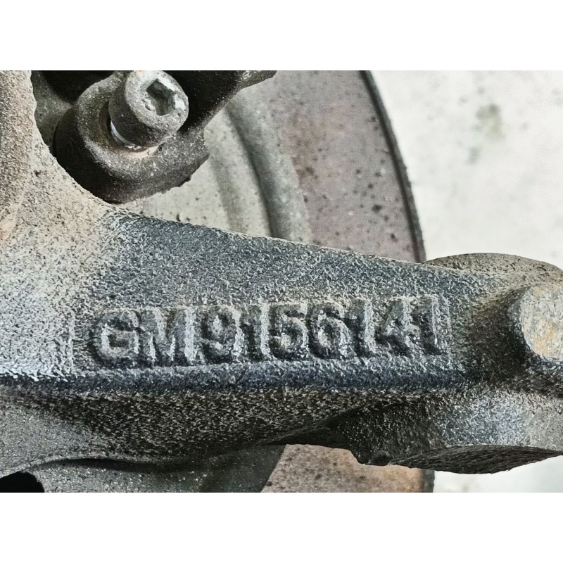 Recambio de mangueta delantera derecha para opel corsa c club referencia OEM IAM   