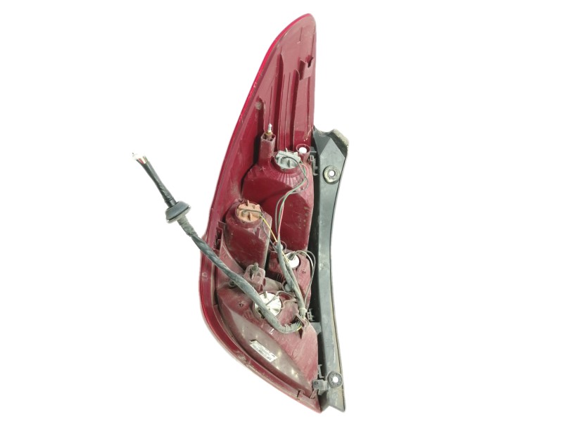 Recambio de piloto trasero derecho para hyundai i20 comfort referencia OEM IAM 924024P000  