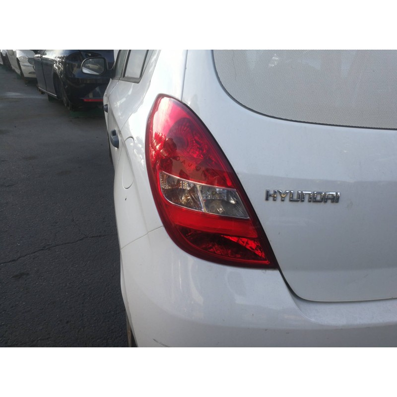 Recambio de piloto trasero izquierdo para hyundai i20 comfort referencia OEM IAM 924014P000  