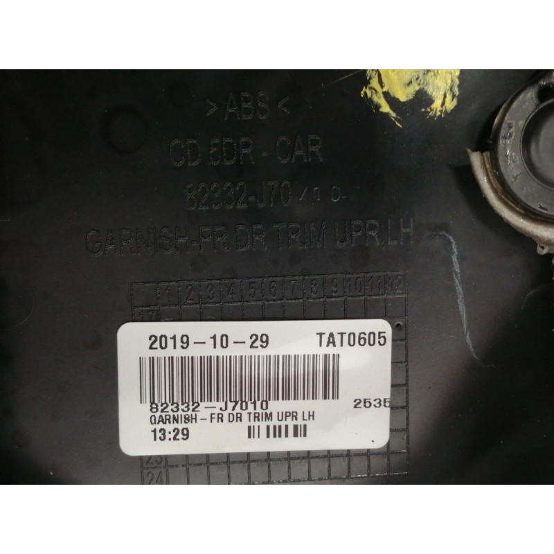 Recambio de guarnecido puerta delantera izquierda para kia xceed business referencia OEM IAM 82301J7222DQB 82332J70 82370J7000WK