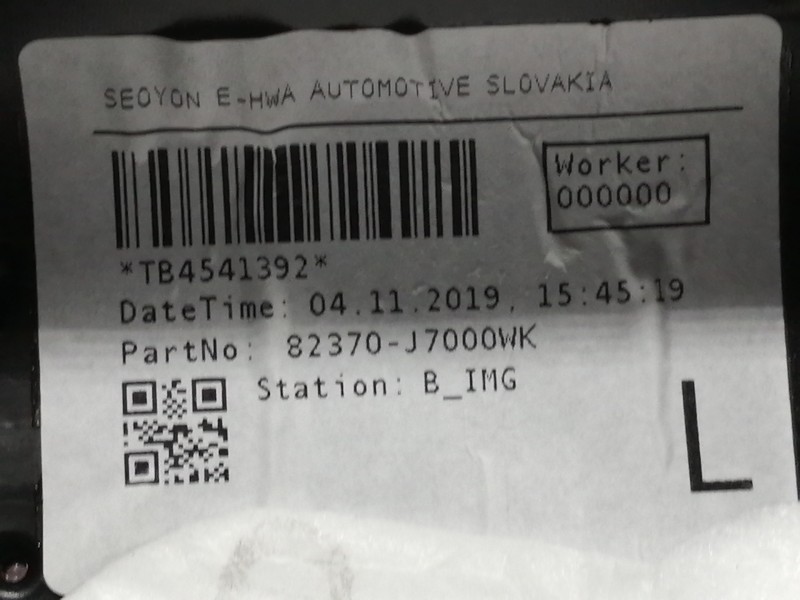 Recambio de guarnecido puerta delantera izquierda para kia xceed business referencia OEM IAM 82301J7222DQB 82332J70 82370J7000WK
