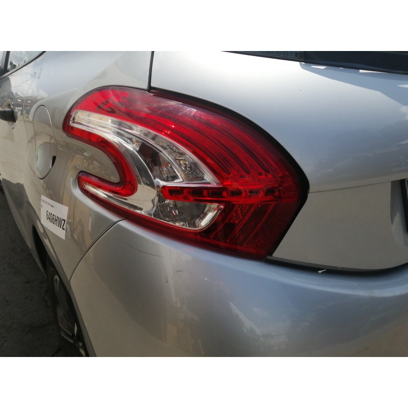 Recambio de piloto trasero izquierdo para peugeot 208 access referencia OEM IAM 967262828002 VPGFX13405A 79998D 