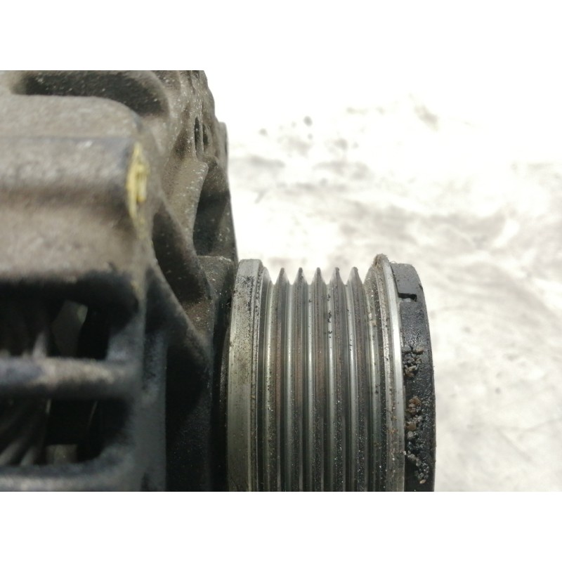 Recambio de alternador para hyundai tucson (jm) 2.0 crdi comfort referencia OEM IAM 7G9N10300EA  0121615028