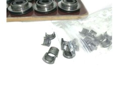 Recambio de no identificado para mitsubishi space wagon (n30/n40) 2000 glx diesel referencia OEM IAM DESPIECECULATA (KIT ANCLAJE 2