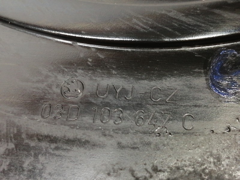 Recambio de no identificado para seat ibiza (6j5) reference referencia OEM IAM 03D103647C SEPARADOR CAJA CAMBIOS 