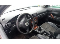 volkswagen passat berlina (3b3) del año 2003