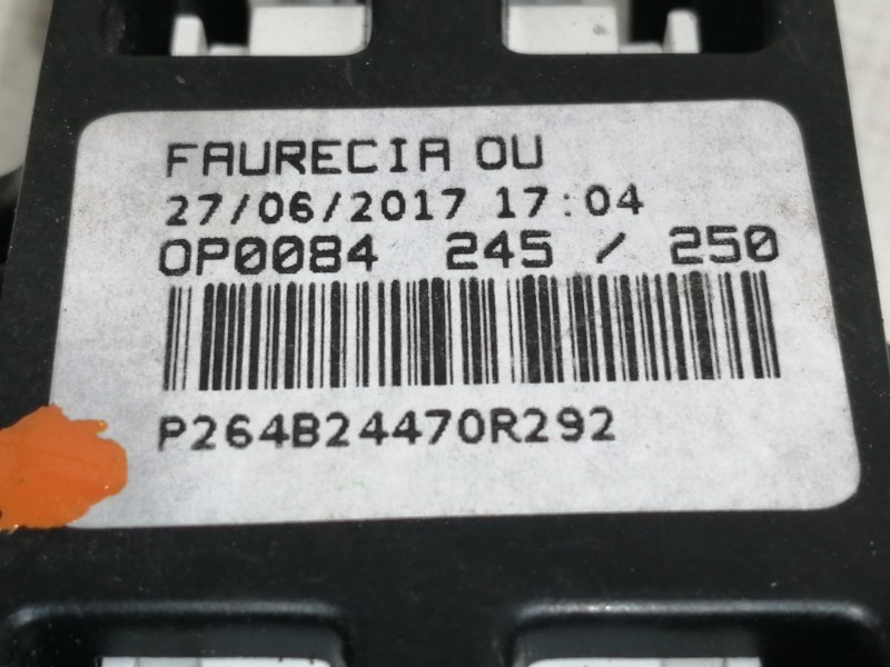 Recambio de no identificado para renault megane iv berlina 5p 1.2 tce energy referencia OEM IAM P264B24470R292 170262253 1707826