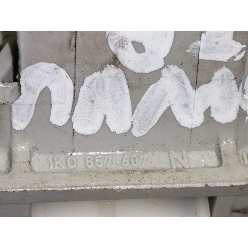 Recambio de no identificado para volkswagen golf vi (5k1) advance referencia OEM IAM 1K0857607  