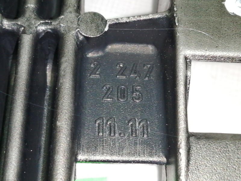 Recambio de no identificado para land rover freelander (ln) e targa referencia OEM IAM 2247205  