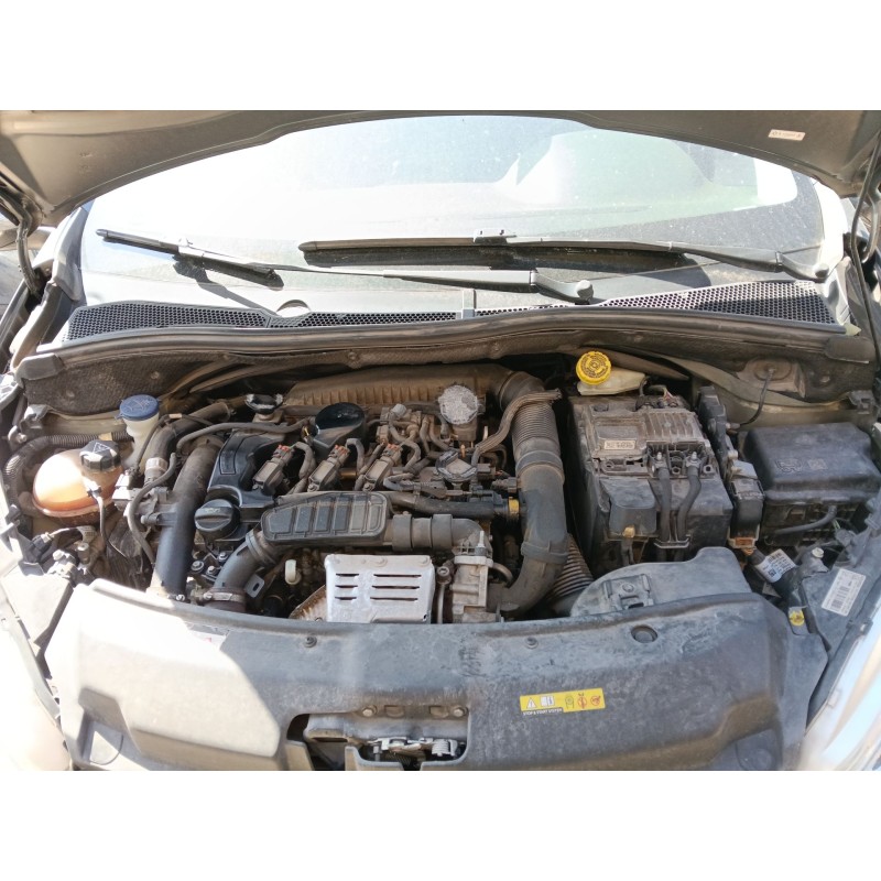 Recambio de motor completo para peugeot 208 i (ca_, cc_) 1.2 thp 110 referencia OEM IAM HNZ  