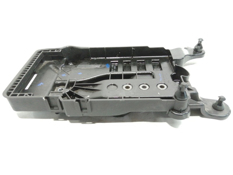 Recambio de no identificado para volkswagen polo advance referencia OEM IAM AG200915331  