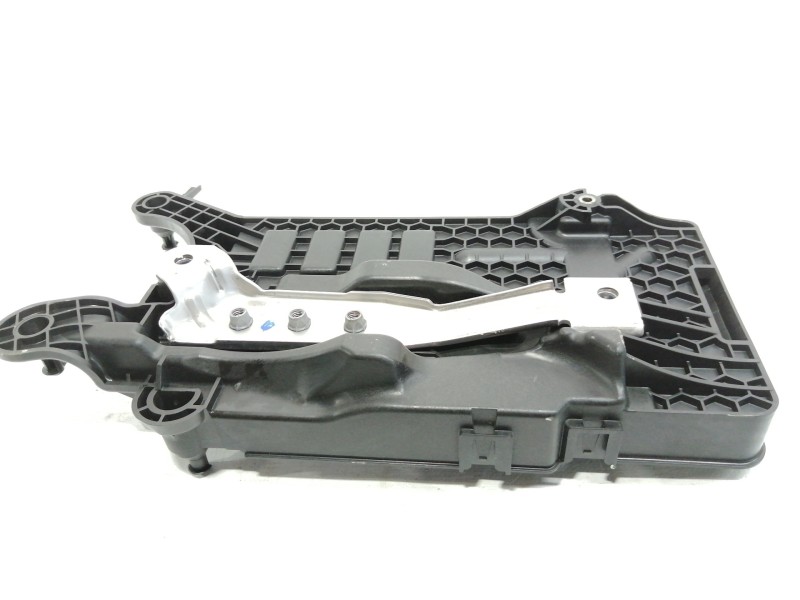 Recambio de no identificado para volkswagen polo advance referencia OEM IAM AG200915331  