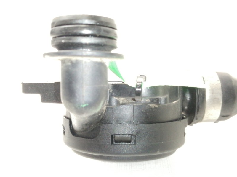 Recambio de no identificado para mercedes-benz clase m (w164) 320 / 350 cdi (164.122) referencia OEM IAM A6420102091 VALVULA DES