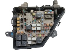 Recambio de caja reles / fusibles para cadillac cts 3.2 elegance referencia OEM IAM 25745686   2