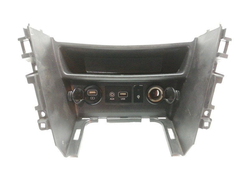 Recambio de no identificado para hyundai kona sle 2wd referencia OEM IAM 84681J9250  