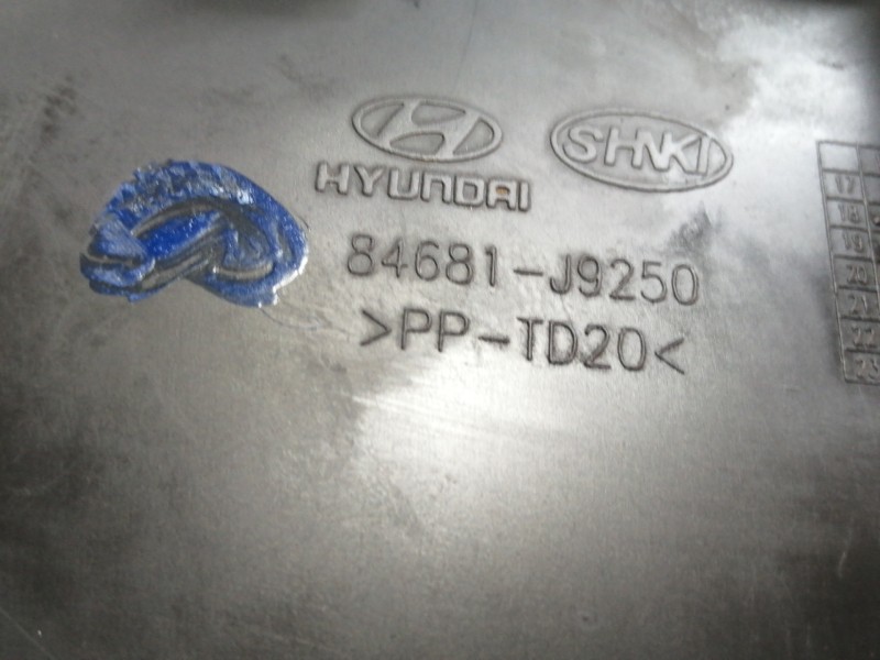 Recambio de no identificado para hyundai kona sle 2wd referencia OEM IAM 84681J9250  