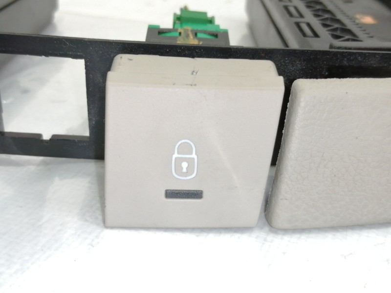 Recambio de no identificado para peugeot 508 active referencia OEM IAM 9688798502  