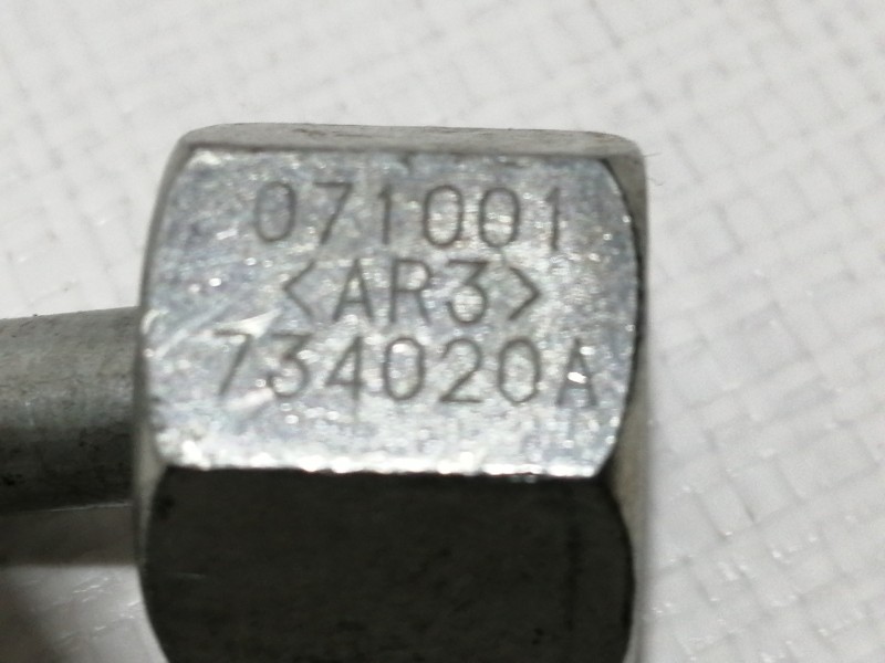 Recambio de no identificado para renault koleos dynamique pack2 referencia OEM IAM 734026B JUEGOS TUBOS INYECTOR 734023A