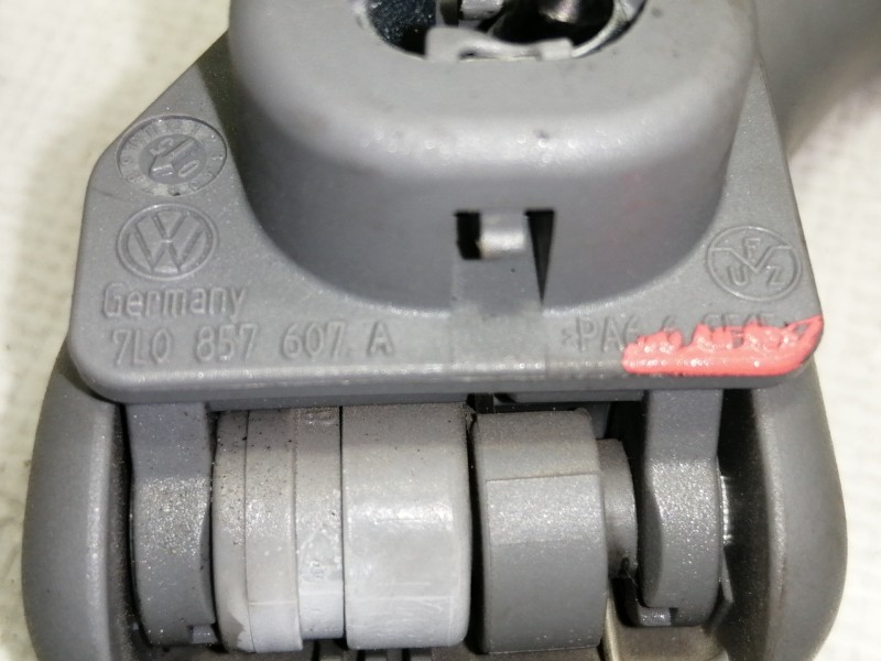 Recambio de no identificado para volkswagen touareg (7l6) v6 tdi referencia OEM IAM 7L0857607A  