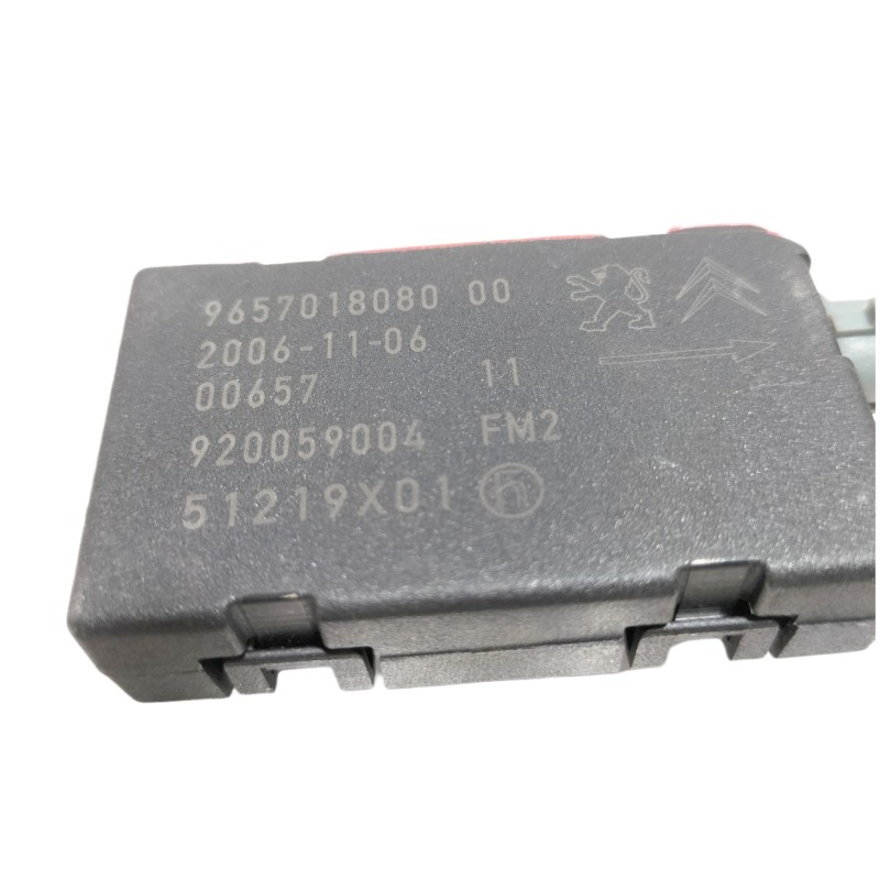 Recambio de no identificado para citroën c4 grand picasso sx referencia OEM IAM 9657018080  