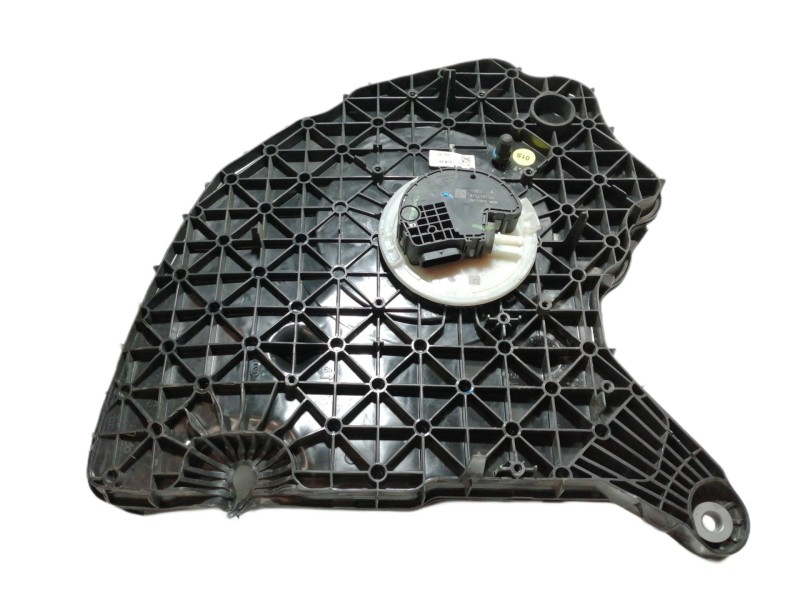 Recambio de no identificado para audi a4 berlina (8w2) advanced edition referencia OEM IAM DEPOSITOADBLUECONAFORADOR 8W0131878AS